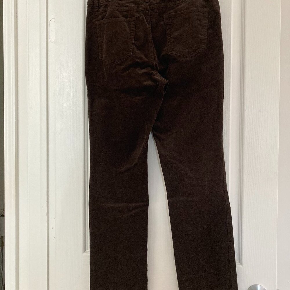 St Johns Bay Women's Corduroy Straight Leg Pants Brown Size 12 EUC